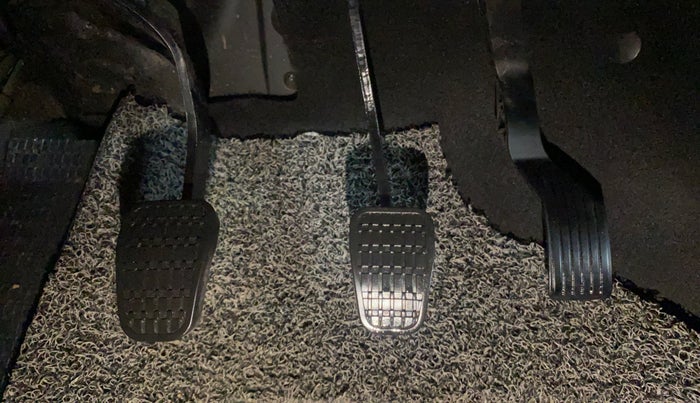 2023 Tata ALTROZ XM PLUS SUNROOF, Petrol, Manual, 23,443 km, Pedals