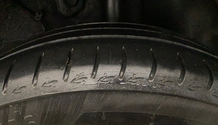 2023 Tata ALTROZ XM PLUS SUNROOF, Petrol, Manual, 23,443 km, Left Rear Tyre Tread