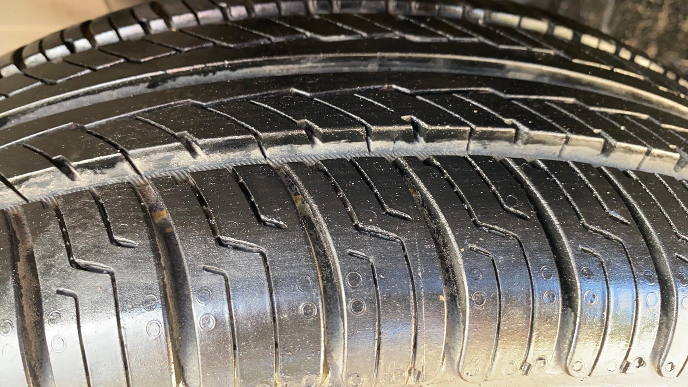 2020 Honda Amaze 1.2L I-VTEC E, Petrol, Manual, 42,124 km, Left Front Tyre Tread