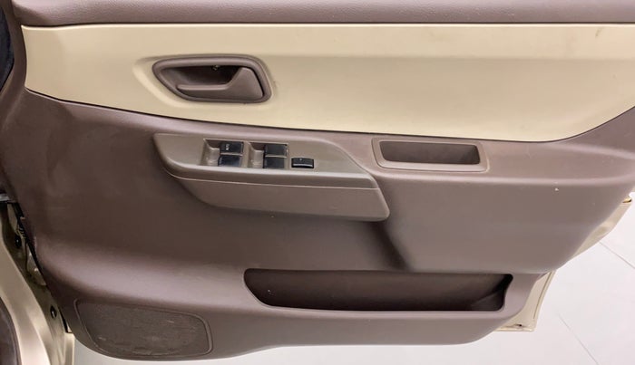 2009 Maruti Zen Estilo VXI, Petrol, Manual, 44,859 km, Driver Side Door Panels Control
