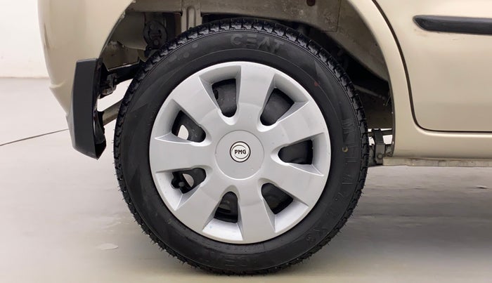2009 Maruti Zen Estilo VXI, Petrol, Manual, 44,859 km, Right Rear Wheel