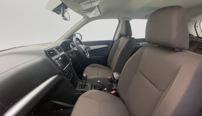 2021 Toyota URBAN CRUISER PREMIUM MT, Petrol, Manual, 10,082 km, Right Side Front Door Cabin