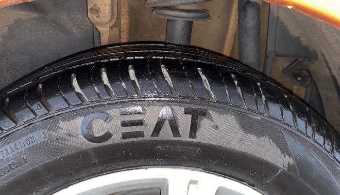 2016 Tata Tiago XZ PETROL, Petrol, Manual, 26,162 km, Left Rear Tyre Tread