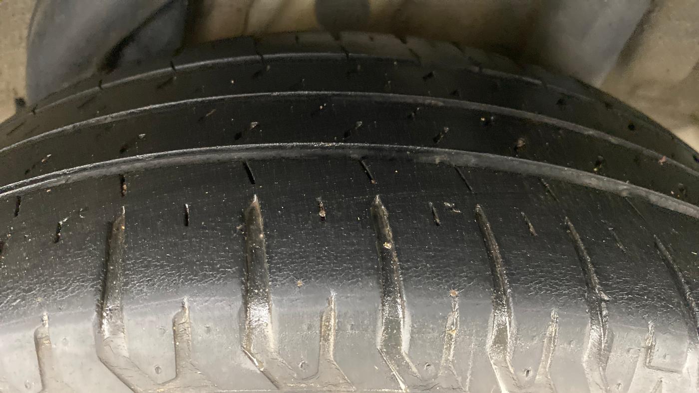 2019 Hyundai Verna 1.6 SX VTVT AT (O), Petrol, Automatic, 45,066 km, Left Rear Tyre Tread