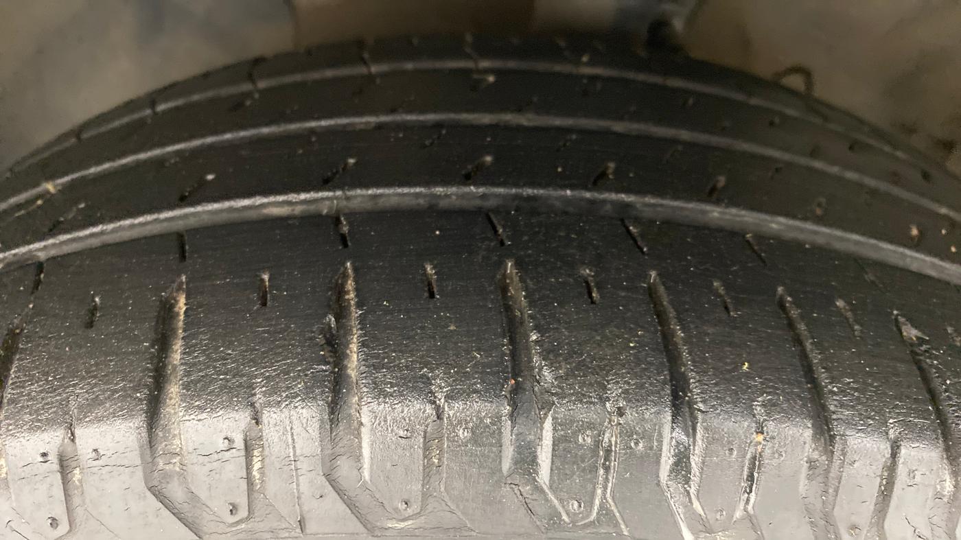 2019 Hyundai Verna 1.6 SX VTVT AT (O), Petrol, Automatic, 45,066 km, Left Front Tyre Tread