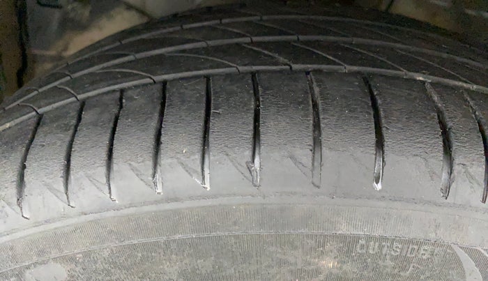 2018 Honda BR-V 1.5 i- DTEC S, Diesel, Manual, 38,727 km, Left Front Tyre Tread
