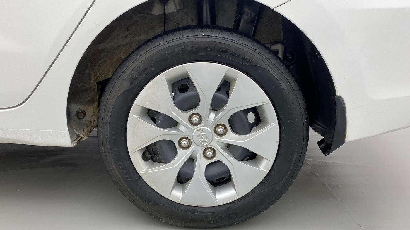 2019 Hyundai Xcent S AT 1.2, Petrol, Automatic, 37,815 km, Left Rear Wheel