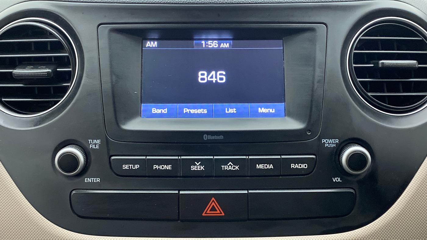 2019 Hyundai Xcent S AT 1.2, Petrol, Automatic, 37,815 km, Infotainment System