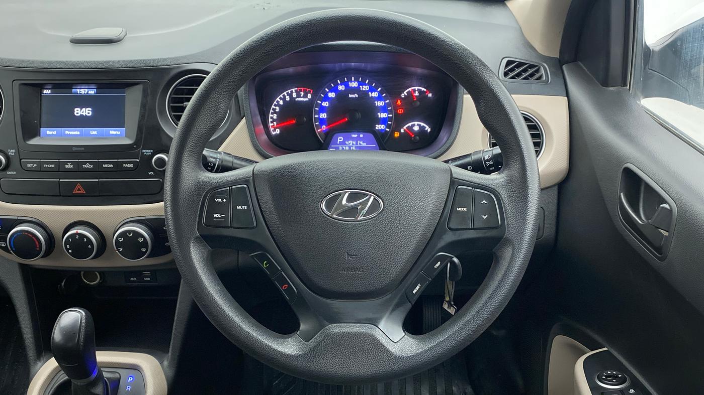 2019 Hyundai Xcent S AT 1.2, Petrol, Automatic, 37,815 km, Steering Wheel Close Up