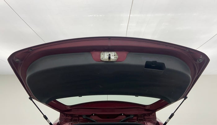 2010 Maruti Ritz VXI ABS, Petrol, Manual, 1,43,381 km, Boot Door Open
