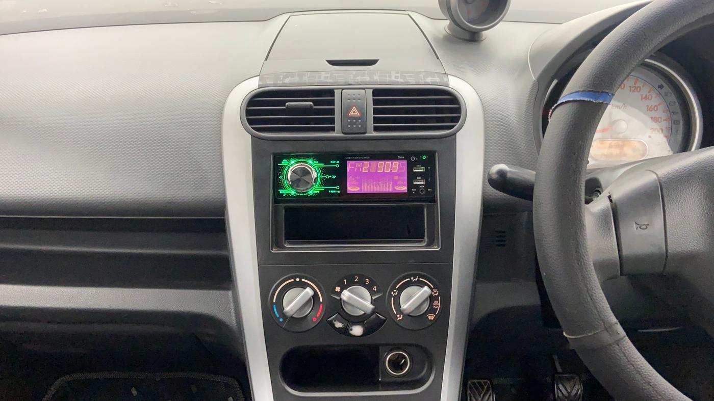 2010 Maruti Ritz VXI ABS, Petrol, Manual, 1,43,381 km, Air Conditioner