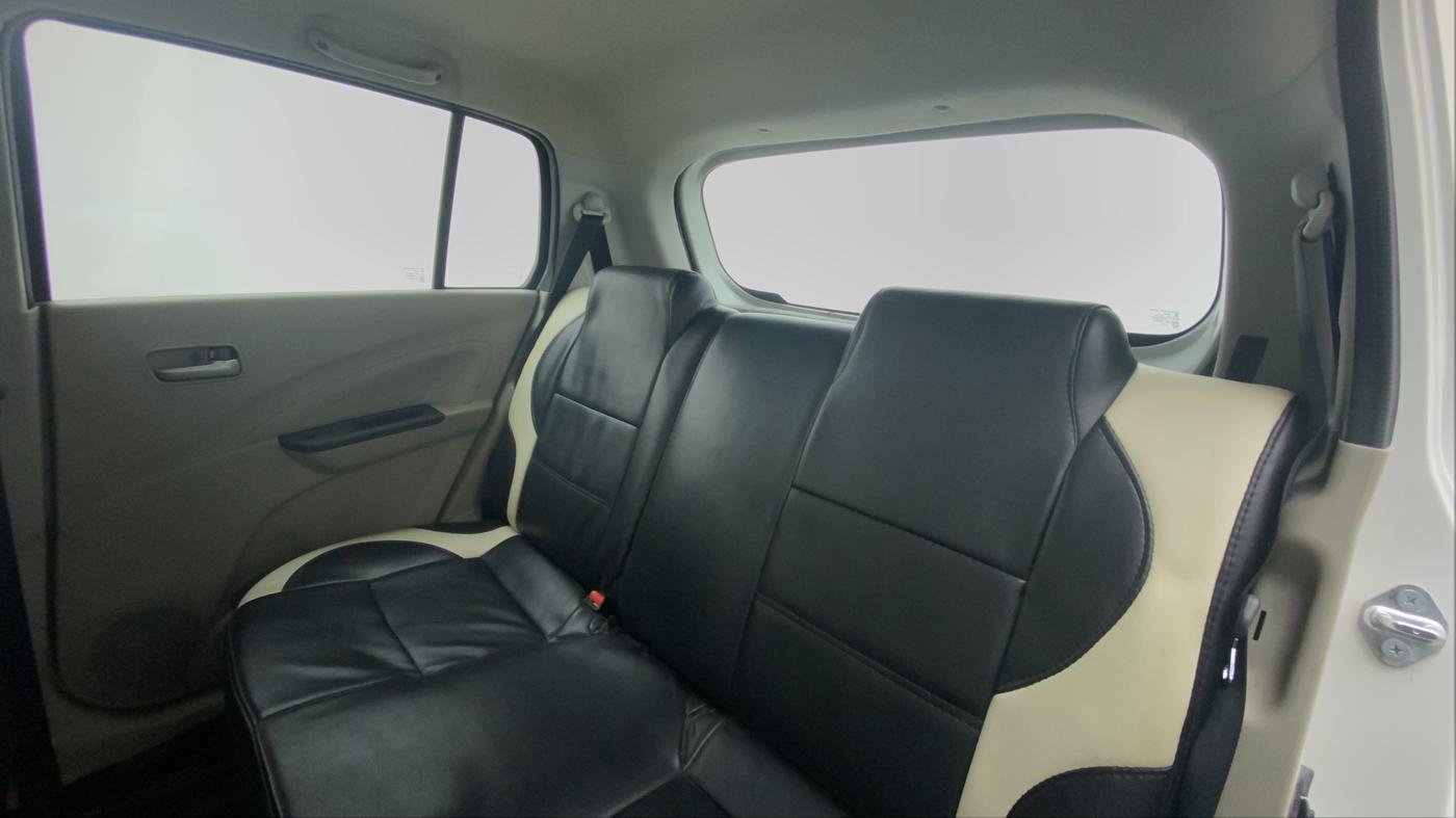 2014 Maruti Celerio VXI d, Petrol, Manual, 31,880 km, Right Side Door Cabin View