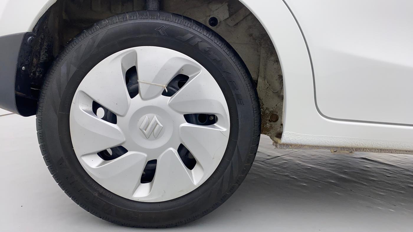 2014 Maruti Celerio VXI d, Petrol, Manual, 31,880 km, Right Rear Wheel