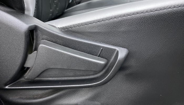 2022 Maruti Alto K10 VXI PLUS, Petrol, Manual, 6,452 km, Driver Side Adjustment Panel