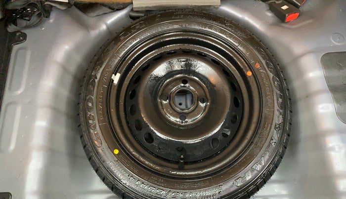 2016 Hyundai Grand i10 ASTA 1.2 KAPPA VTVT, Petrol, Manual, 60,477 km, Spare Tyre