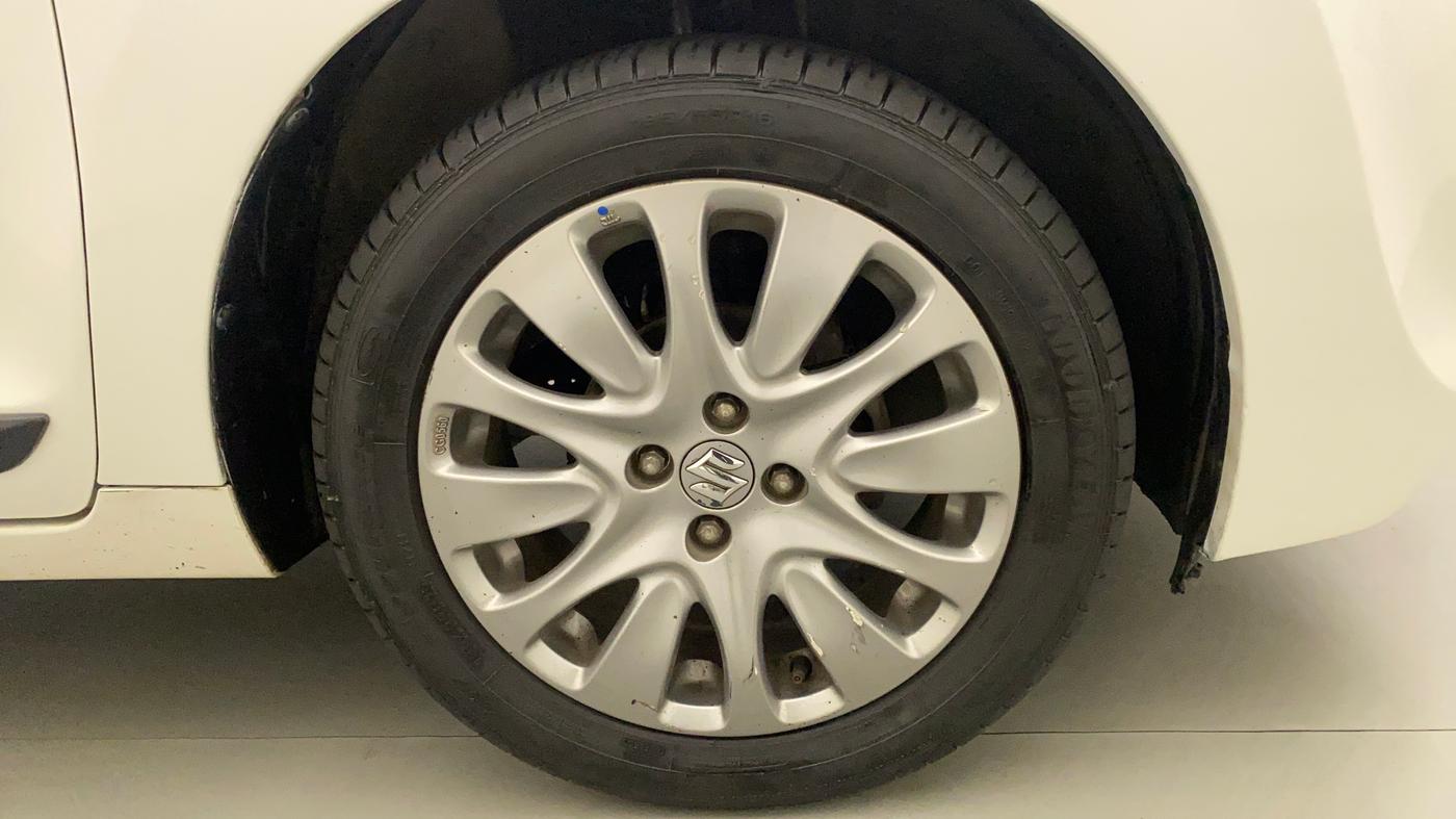 2017 Maruti Baleno ZETA CVT PETROL 1.2, Petrol, Automatic, 77,650 km, Right Front Wheel