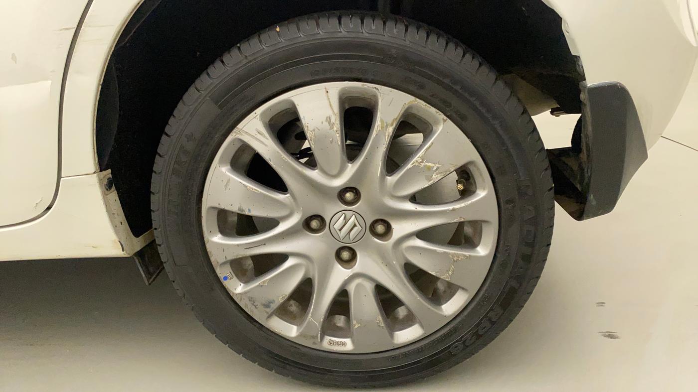 2017 Maruti Baleno ZETA CVT PETROL 1.2, Petrol, Automatic, 77,650 km, Left Rear Wheel