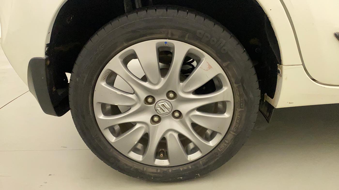 2017 Maruti Baleno ZETA CVT PETROL 1.2, Petrol, Automatic, 77,650 km, Right Rear Wheel