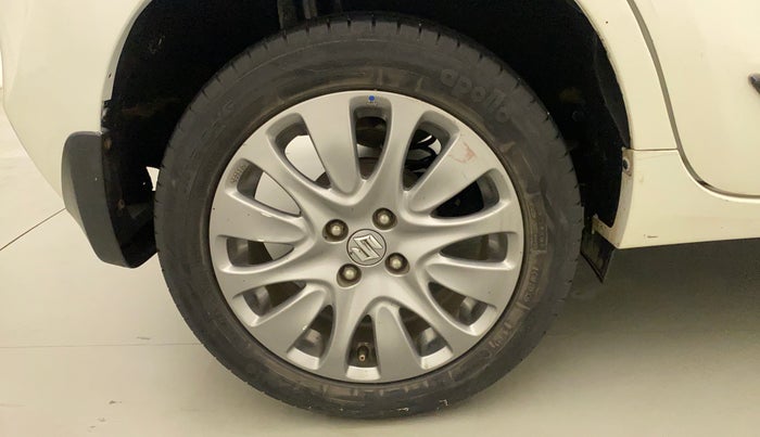2017 Maruti Baleno ZETA CVT PETROL 1.2, Petrol, Automatic, 77,650 km, Right Rear Wheel