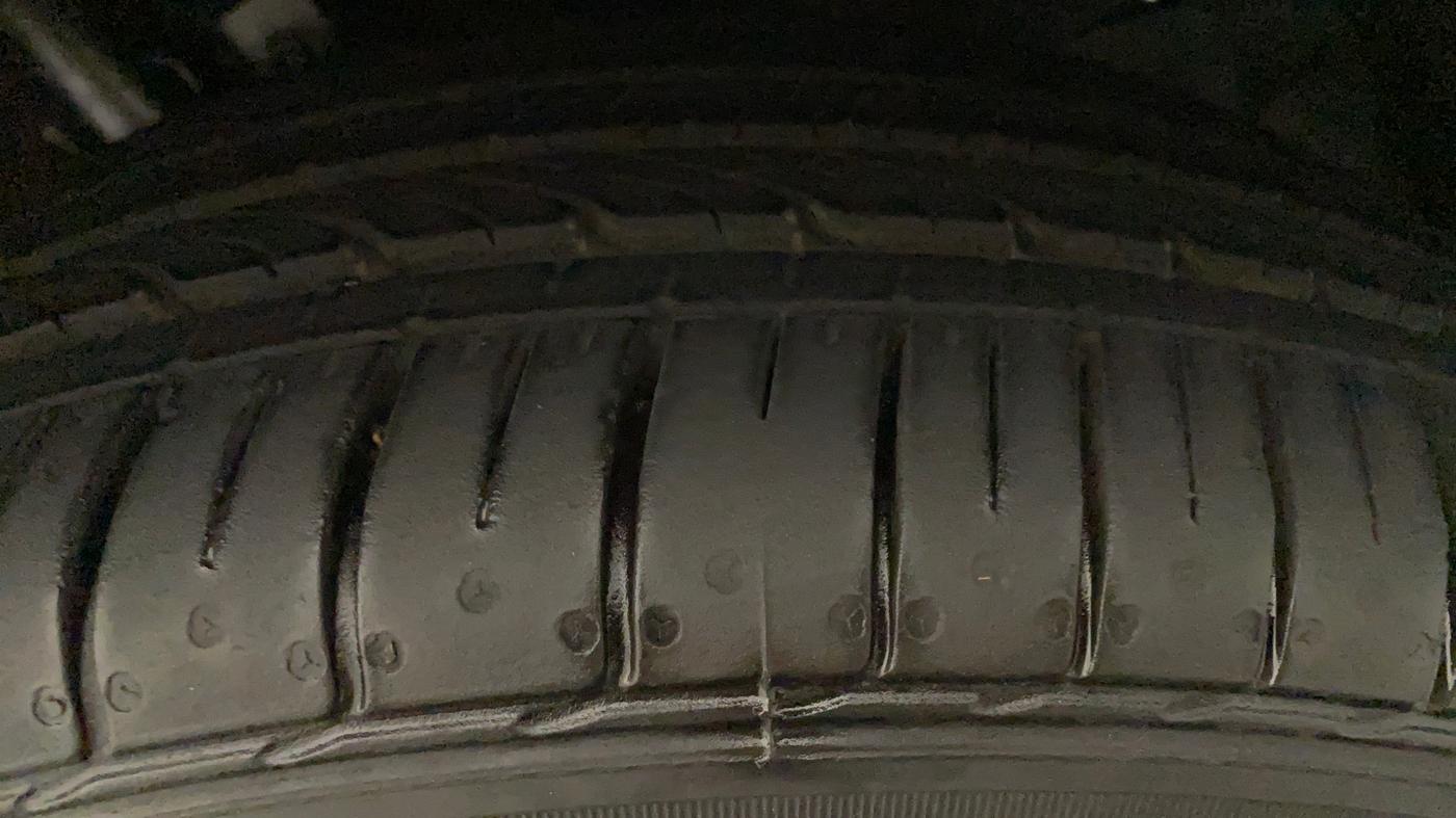 2017 Maruti Baleno ZETA CVT PETROL 1.2, Petrol, Automatic, 77,650 km, Left Rear Tyre Tread