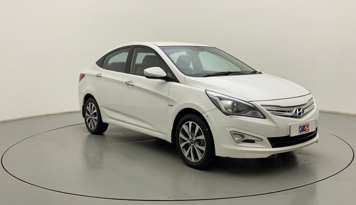 2016 Hyundai Verna FLUIDIC 4S 1.6 VTVT SX, Petrol, Manual, 1,04,996 km, Right Front Diagonal