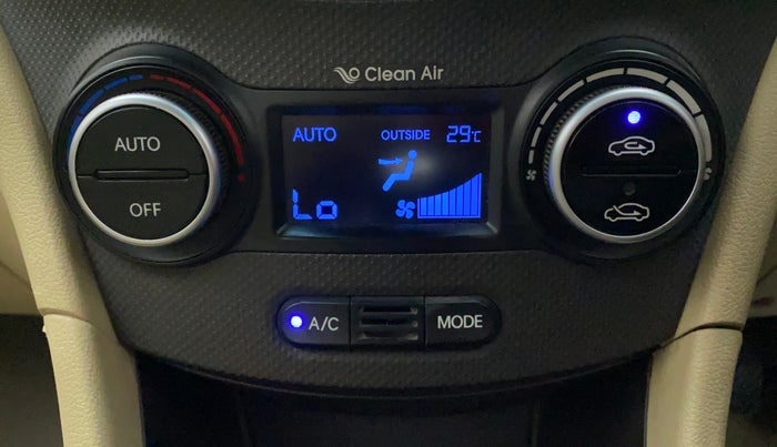 2016 Hyundai Verna FLUIDIC 4S 1.6 VTVT SX, Petrol, Manual, 1,04,996 km, Automatic Climate Control