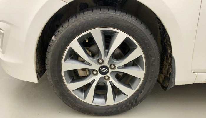 2016 Hyundai Verna FLUIDIC 4S 1.6 VTVT SX, Petrol, Manual, 1,04,996 km, Left Front Wheel