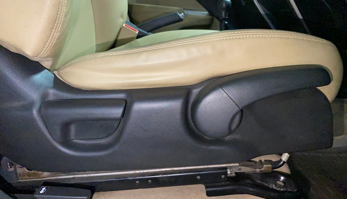 2016 Honda City 1.5L I-VTEC VX, Petrol, Manual, 78,462 km, Driver Side Adjustment Panel