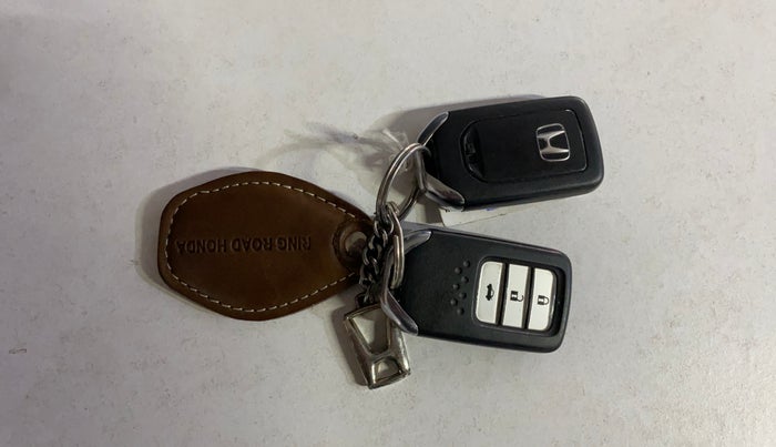 2016 Honda City 1.5L I-VTEC VX, Petrol, Manual, 78,462 km, Key Close Up