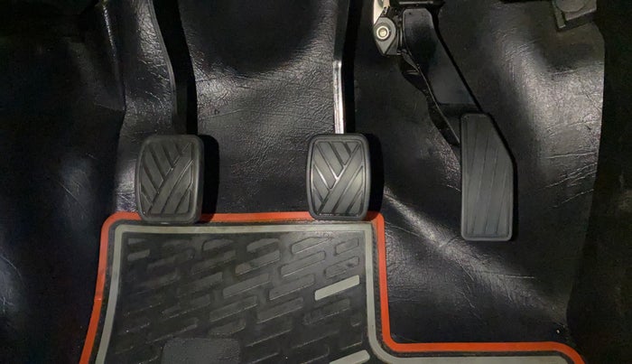 2022 Maruti S PRESSO VXI+, Petrol, Manual, 5,887 km, Pedals