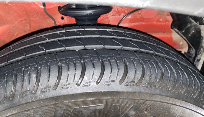 2022 Maruti S PRESSO VXI+, Petrol, Manual, 5,887 km, Right Front Tyre Tread