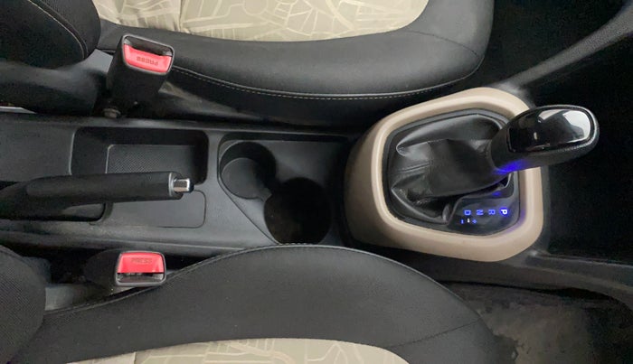 2015 Hyundai Grand i10 ASTA AT 1.2 KAPPA VTVT, Petrol, Automatic, 62,331 km, Gear Lever