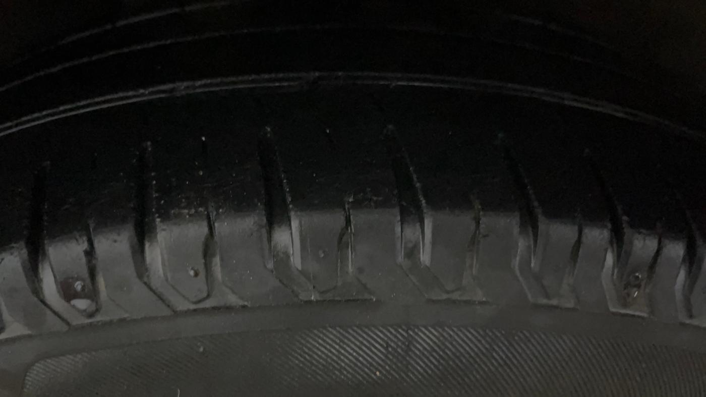 2017 Hyundai i20 Active 1.2 BASE, Petrol, Manual, 43,475 km, Left Front Tyre Tread