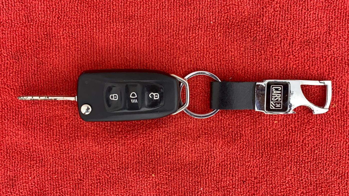 2018 Tata Tiago XZA PETROL, Petrol, Automatic, 38,691 km, Key Close Up