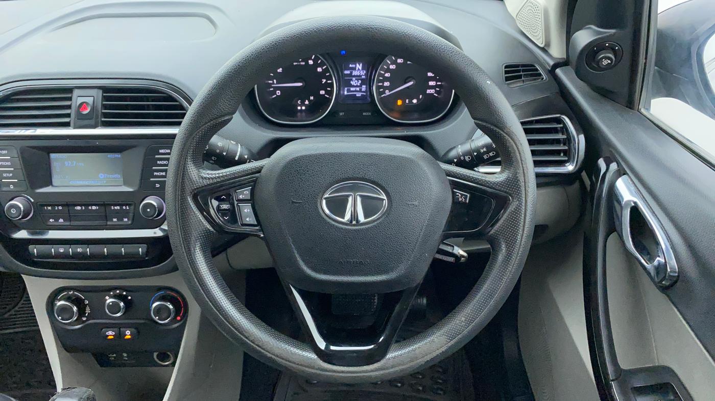 2018 Tata Tiago XZA PETROL, Petrol, Automatic, 38,691 km, Steering Wheel Close Up