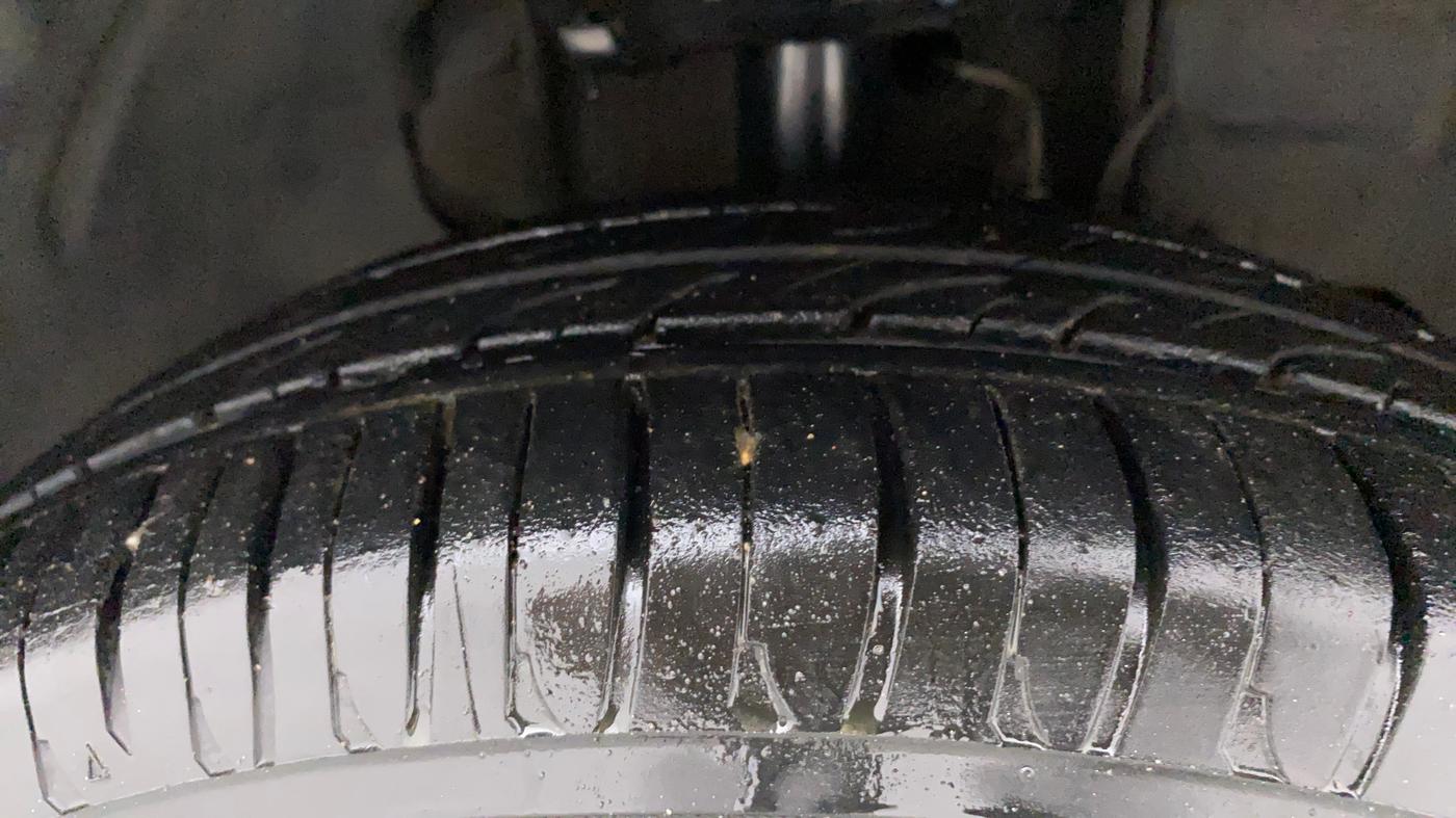 2018 Tata Tiago XZA PETROL, Petrol, Automatic, 38,691 km, Right Front Tyre Tread