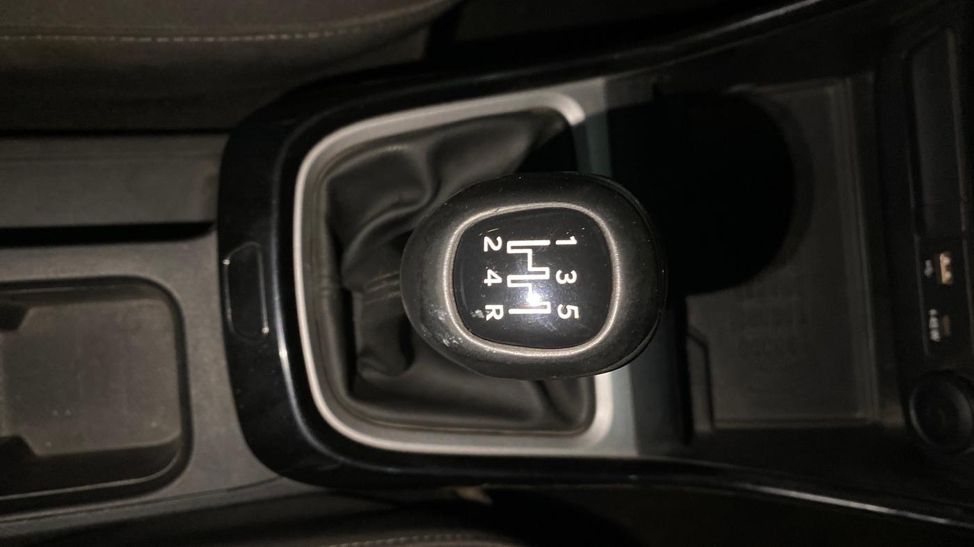 2024 Tata PUNCH Creative Plus (S) DT, Petrol, Manual, 18,692 km, Gear Lever