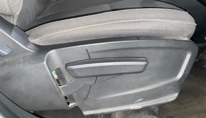 2024 Tata PUNCH Creative Plus (S) DT, Petrol, Manual, 18,692 km, Driver Side Adjustment Panel