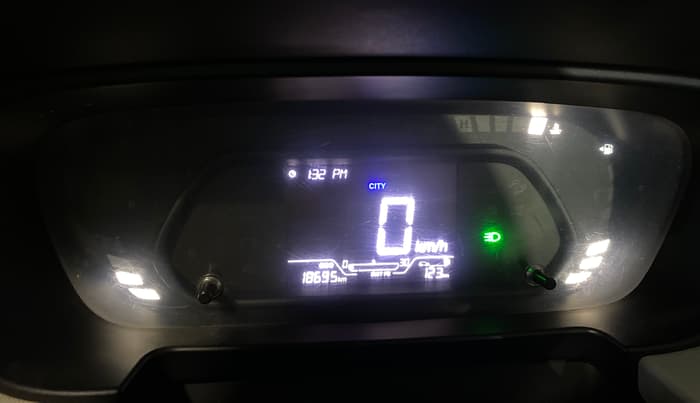 2024 Tata PUNCH Creative Plus (S) DT, Petrol, Manual, 18,692 km, Odometer Image