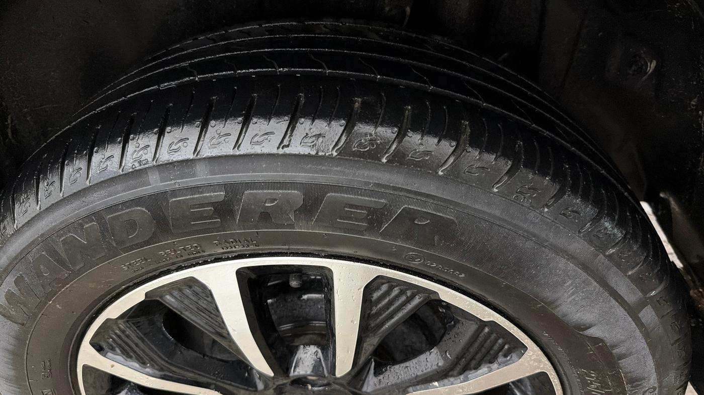 2022 Toyota URBAN CRUISER PREMIUM GRADE AT, Petrol, Automatic, 89,060 km, Left Rear Tyre Tread