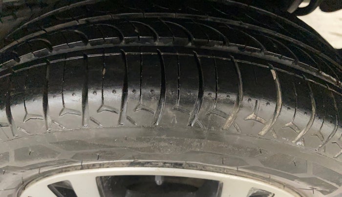 2022 Tata Tiago XT CNG, CNG, Manual, 64,278 km, Left Rear Tyre Tread
