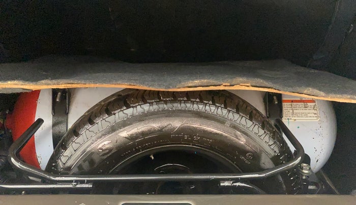 2021 Maruti New Wagon-R LXI CNG 1.0, CNG, Manual, 82,979 km, Spare Tyre