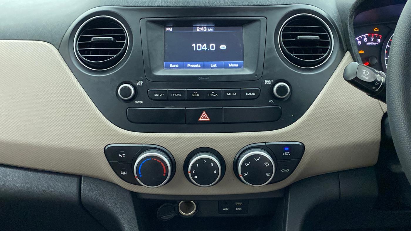 2017 Hyundai Grand i10 SPORTS 1.2 VTVT, Petrol, Manual, 26,693 km, Air Conditioner