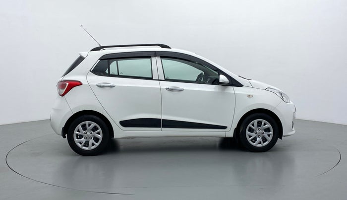 2017 Hyundai Grand i10 SPORTS 1.2 VTVT, Petrol, Manual, 26,693 km, Right Side