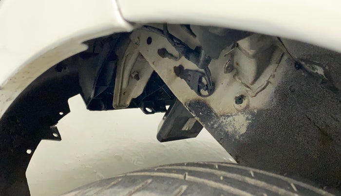 2011 Hyundai i20 MAGNA (O) 1.2, Petrol, Manual, 41,576 km, Left fender - Lining missing