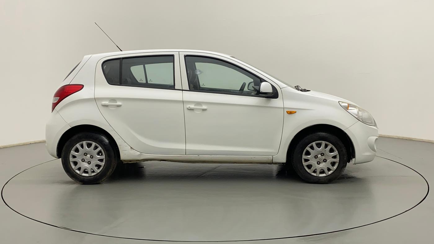 2011 Hyundai i20 MAGNA (O) 1.2, Petrol, Manual, 41,576 km, Right Side View