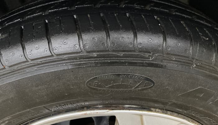 2016 Ford Ecosport AMBIENTE 1.5L PETROL, Petrol, Manual, 65,093 km, Left Front Tyre Tread