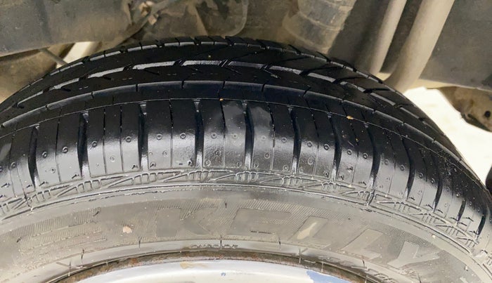 2016 Datsun Go T, Petrol, Manual, 98,922 km, Left Rear Tyre Tread