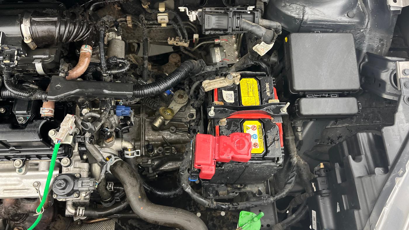 2023 Maruti Swift ZXI PLUS, Petrol, Manual, 36,877 km, Engine View - Left