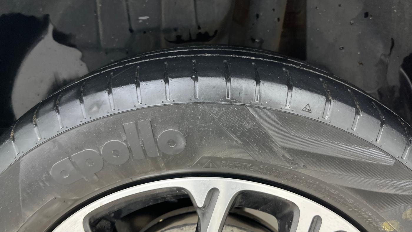 2023 Maruti Swift ZXI PLUS, Petrol, Manual, 36,877 km, Left Rear Tyre Tread
